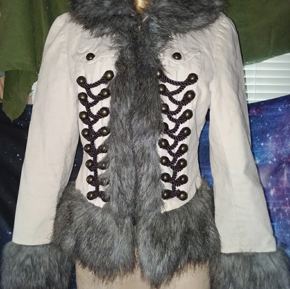 Cream corduroy gray fur jacket with military style - Picture 1 of 7